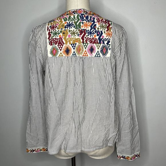 Boho Blouse Womens Medium Blue Striped Embroidery Open Front Top Farmhouse NWT - Picture 5 of 15